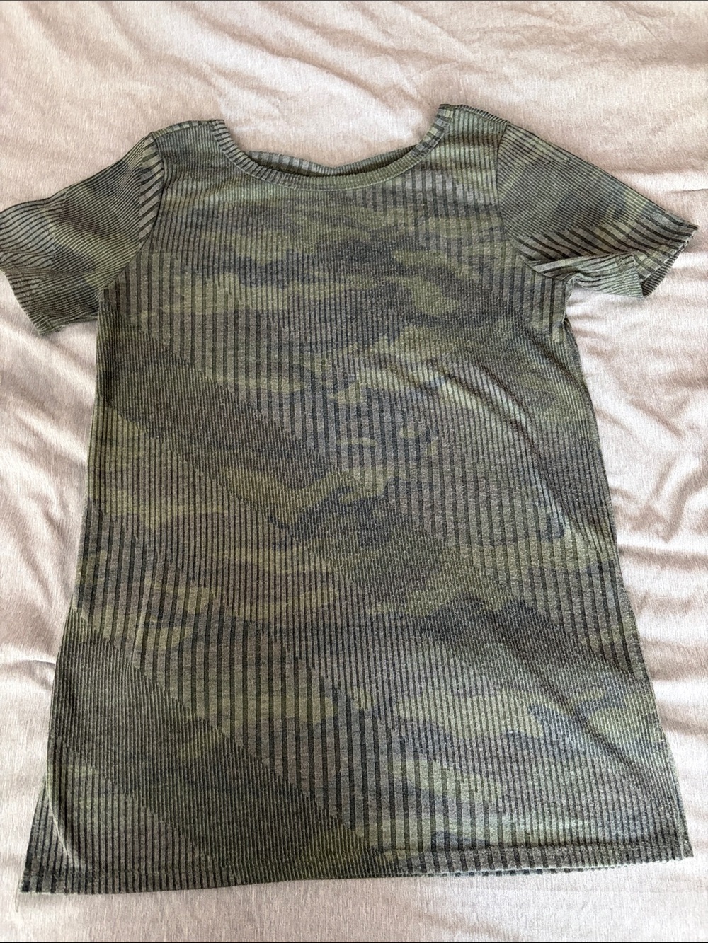 Green Camo Ribbed Short Sleeve Reversible Top